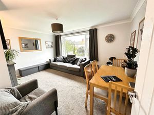 MEDE WAY - click for photo gallery